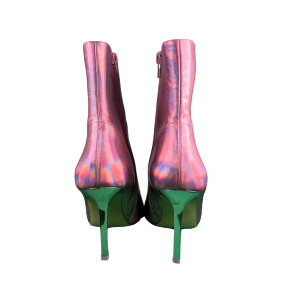 Steve Madden Pink Iridescent, Pointed Toe Bootie (7.5) - Picture 4 of 5